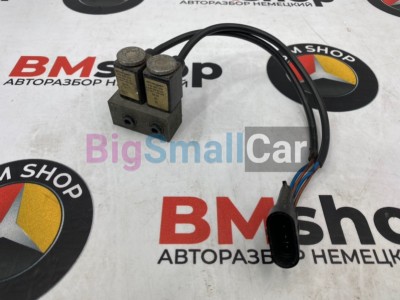 Блок клапанов пневмоподвески Mercedes V280 2001 W638 104.900 A6383280530 - купить Верхнеяиково