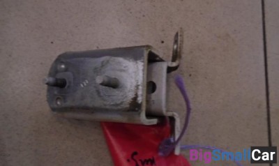 Петля двери задней нижняя от Ford Explorer U2 1995-2001 - купить Верхнеяиково