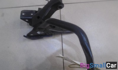 Кронштейн двигателя задний от Nissan Almera N16 2000-2006 - купить Верхнеяиково