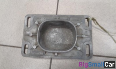 Кронштейн опоры АКПП от Audi A4 B7 2004-2007 - купить Верхнеяиково