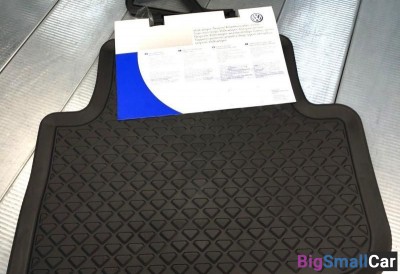 Комплект задних резиновых ковриков 5NA061512 - купить Верхнеяиково