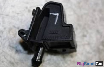 Форсунка омывателя стекла VAG 8D0955987A Левая с о - купить Верхнеяиково