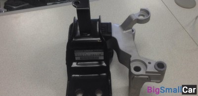 Опора двигателя правая Nissan x-trail t31 - купить Верхнеяиково