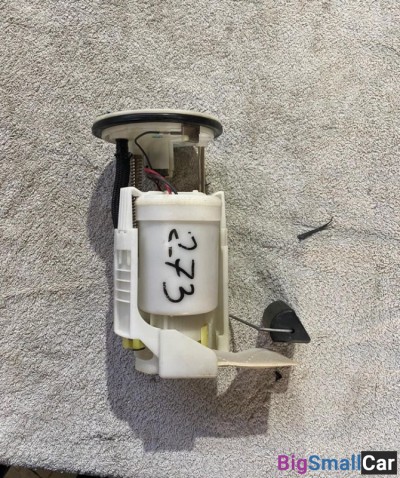 Насос топливный Тойота Камри 55 Toyota Camry 55 - купить Верхнеяиково