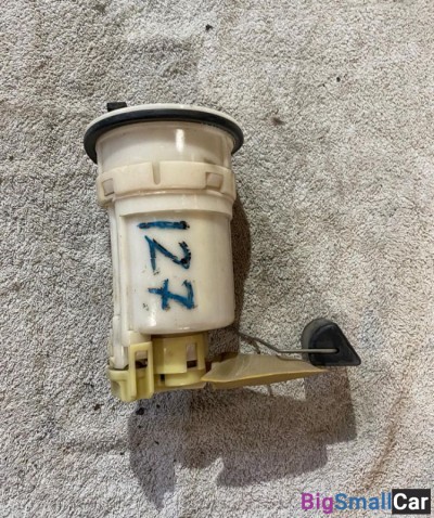 Насос топливный Toyota Camry 30 - купить Верхнеяиково