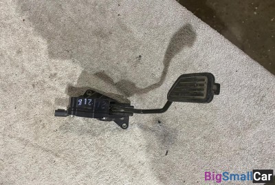 Педаль газа Toyota Vitz 90 - купить Верхнеяиково