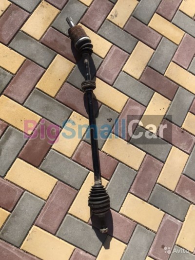 Передний правый привод с гранатами Honda Civic 4d - купить Верхнеяиково