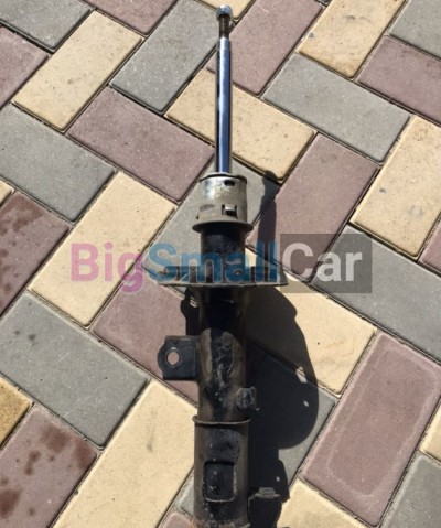 Правый амортизатор hyundai solaris 1 - купить Верхнеяиково